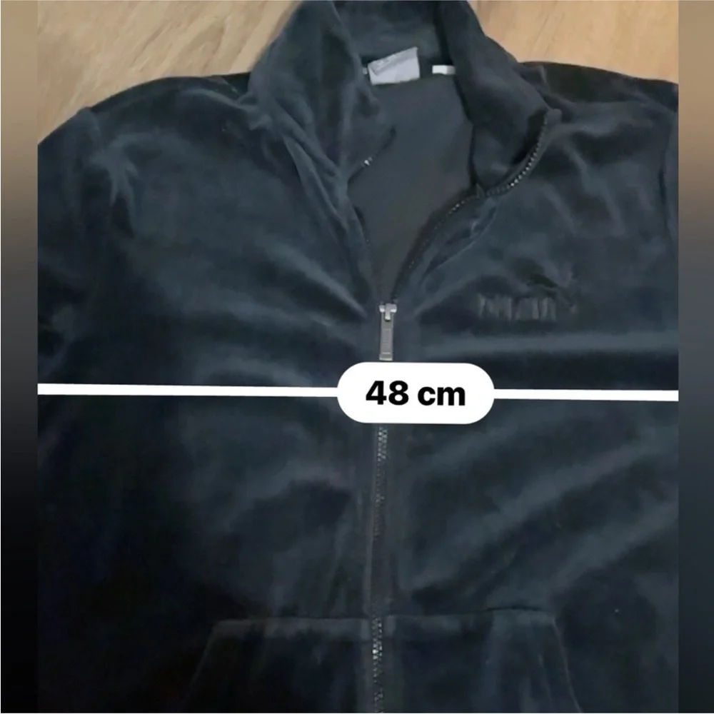 Puma Midnight Black/Charcoal shade Velour Jacket size Small - Picture 5 of 9